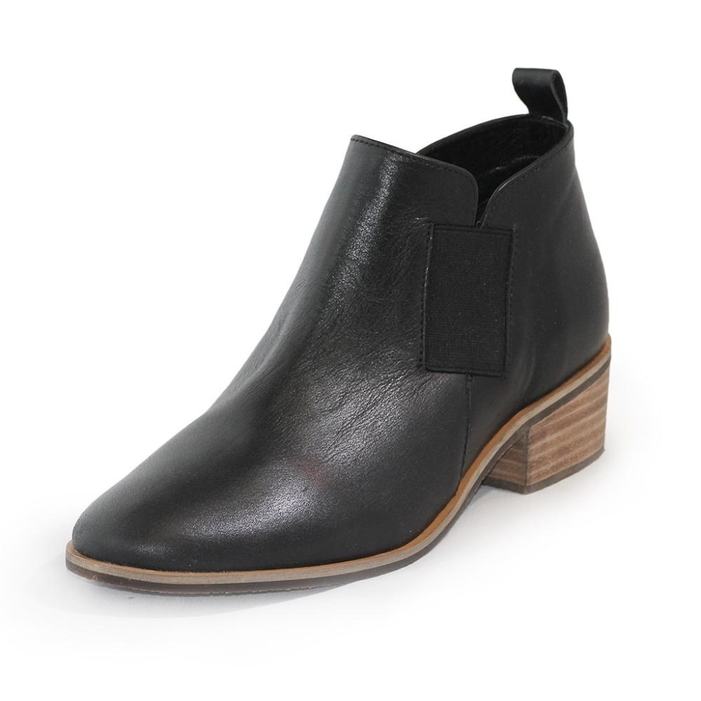 Charleston Shoe Co Middleton Black Bootie NWT